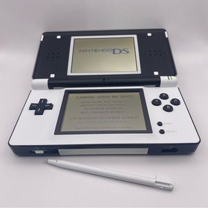 🚫SOLD🚫 Nintendo DS Lite in White & Black with wall charger